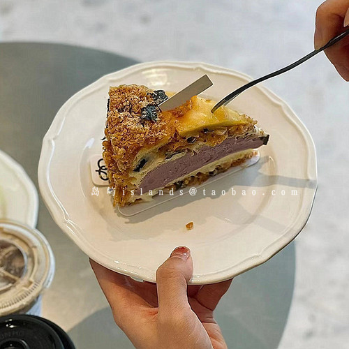 ins风圆形陶瓷花边蛋糕盘