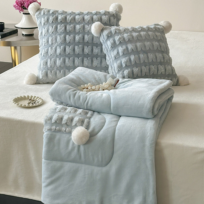 冬季牛奶绒抱枕被子两用加厚办公室午睡毯子枕头被车载靠枕二合一,居家布艺,抱枕被,淘宝优惠券,粉丝福利购,淘宝优惠卷