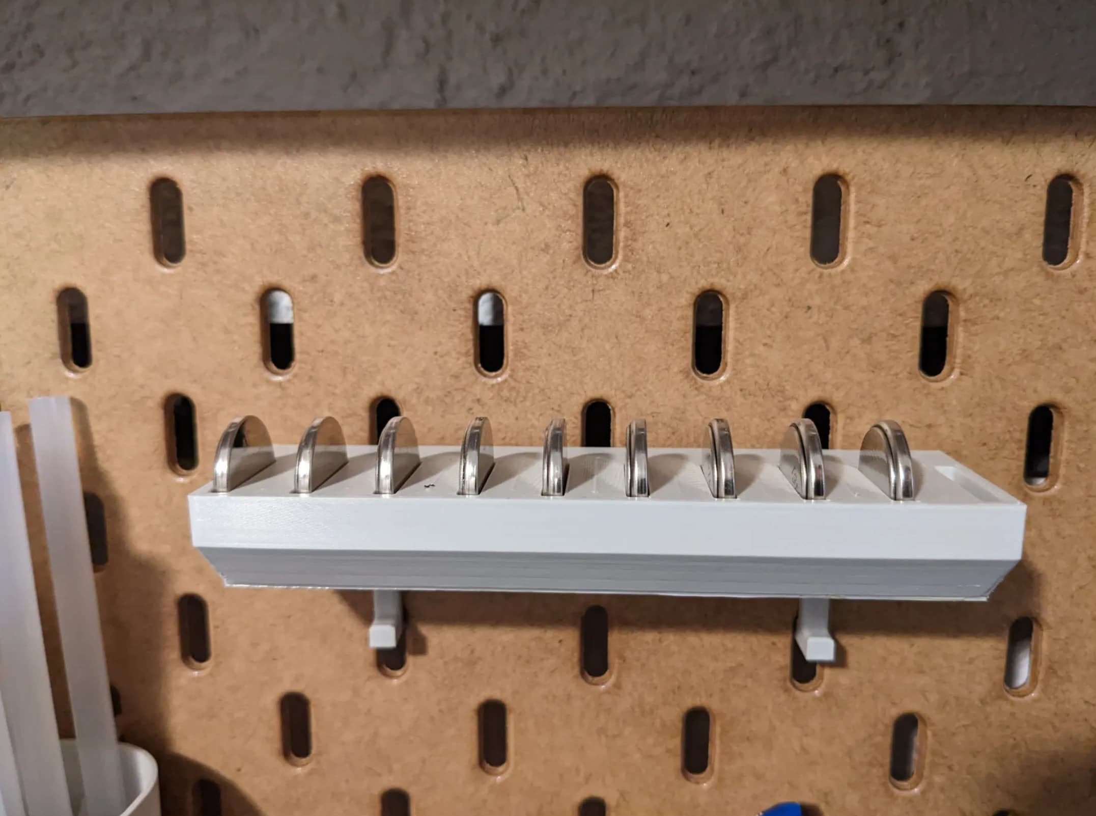 适用宜家SKADIS 斯考迪斯 宜家洞洞板配件  10枚cr2032纽扣电池支