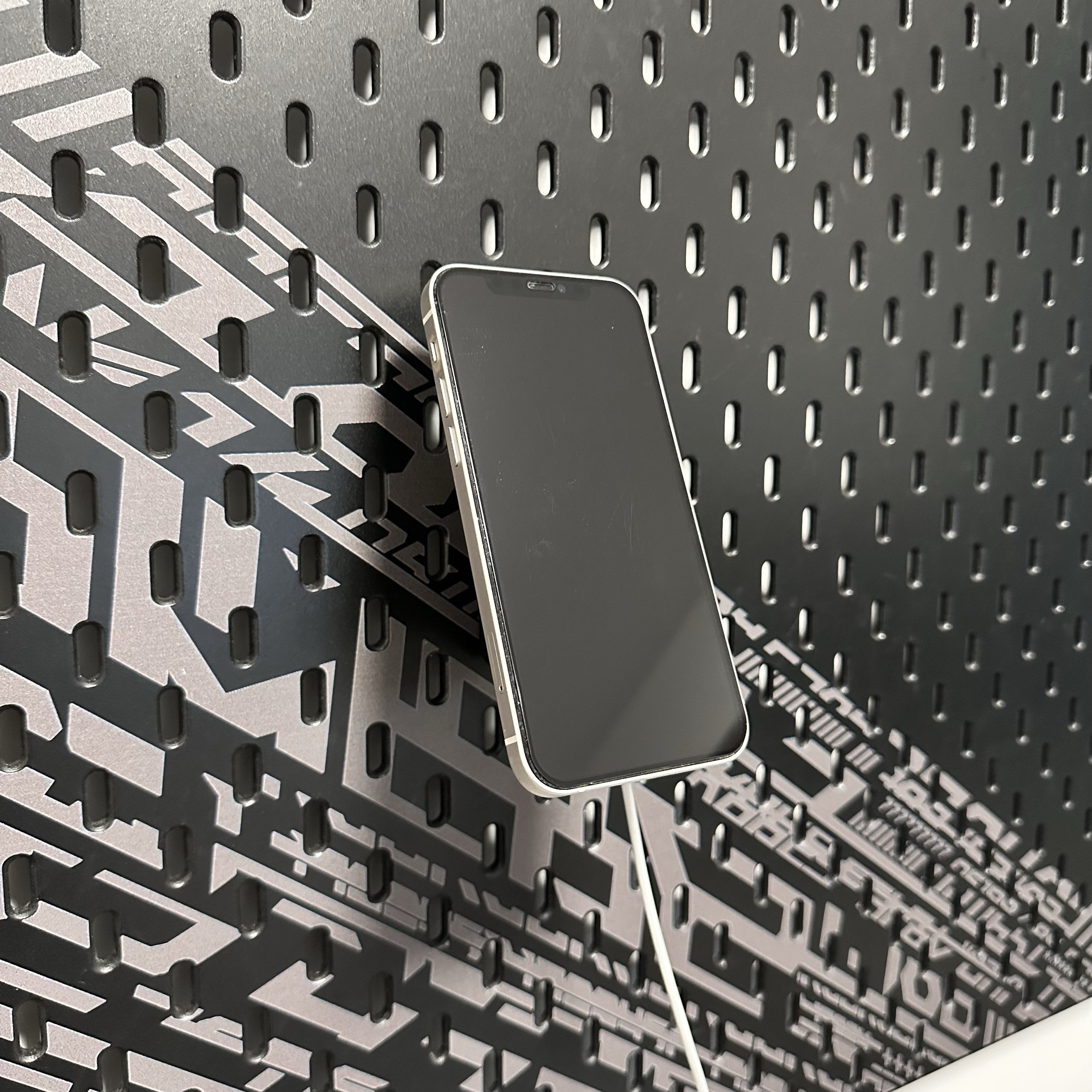 适用宜家SKADIS斯考迪斯 宜家洞洞板配件 Magsafe无线充支架