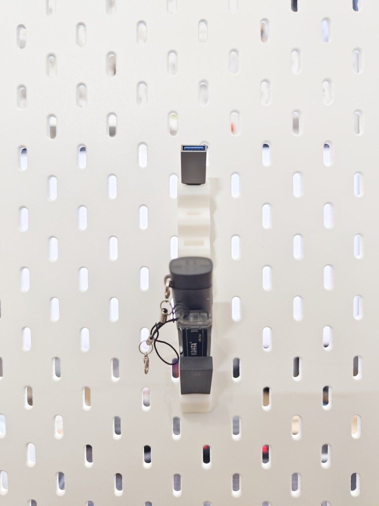 宜家SKADIS 斯考迪斯 宜家洞洞板配件 竖条USB&type-c U盘支