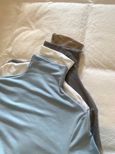 FENG甜甜秋冬新款内搭保暖上衣修身长袖纯色半高领堆堆领打底衫