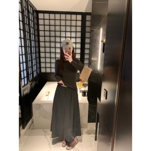 FENG甜甜_高腰拼色毛呢半身裙女2026秋冬新款百搭气质直筒伞裙子