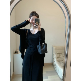 女 半身裙气质套装 FENG甜甜_温柔清冷感慵懒早秋新款 羊毛背心开衫