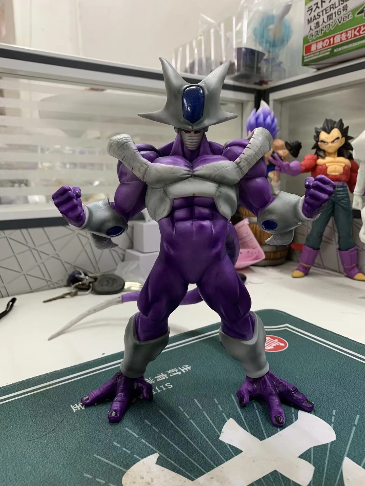 七龙珠 赛亚人 gk古拉 最终形态 站姿 雕像 模型 盒装手办摆件