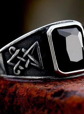朋克风路西法撒旦钛钢戒指 欧美复古钛钢镶锆石指环欧美单身指环