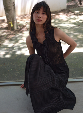 JTANE小众设计微透褶皱亲肤压褶天丝上衣背心显瘦性感高级