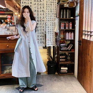灰色条纹背心连衣裙女2025夏季新款韩系慵懒风宽松时尚休闲衬衫裙图片