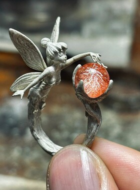 法式复古红球小精灵戒指女vintage简约冷淡风指环轻奢古风食指戒