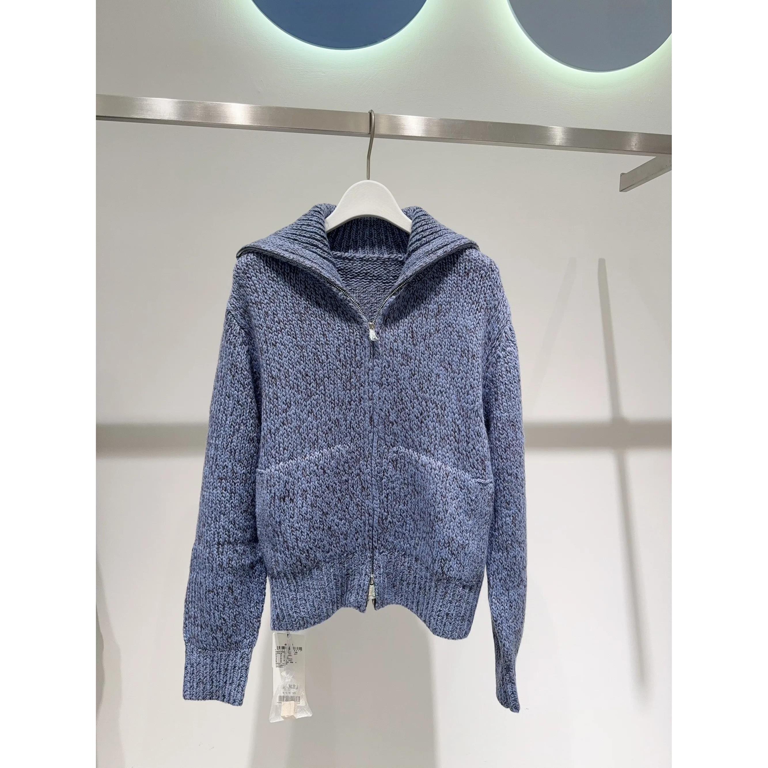 MM麦麦2025秋冬新款蓝色绵羊毛翻领针织开衫毛衣女上衣4GA133441