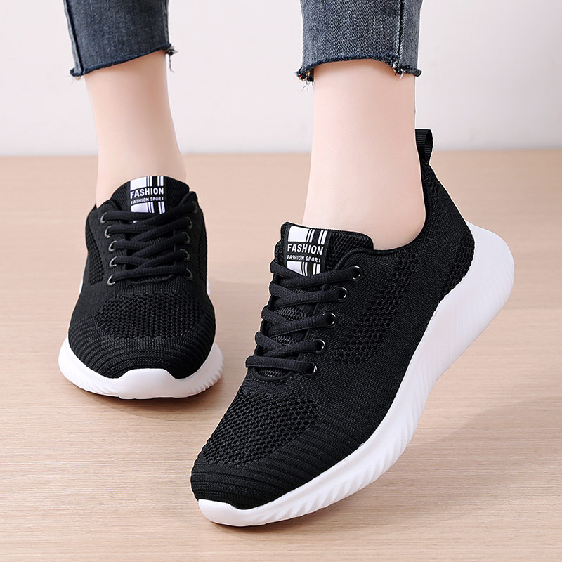 老北京布鞋春秋网面轻便休闲妈妈运动鞋中老年软底健步鞋旅游鞋女