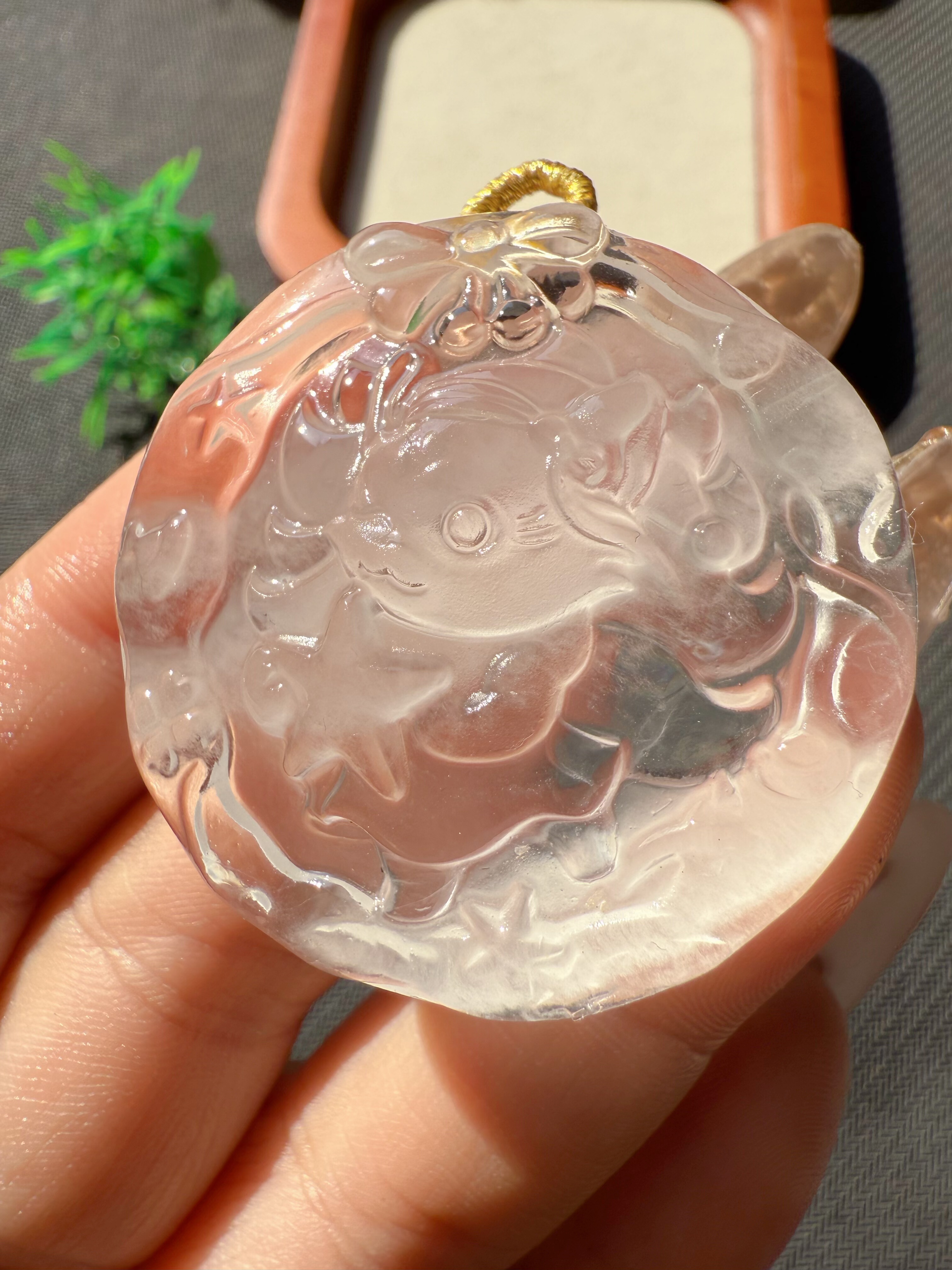 天然白兔毛狐狸吊坠怀抱星星狐可爱精致一图一物礼物精雕精品