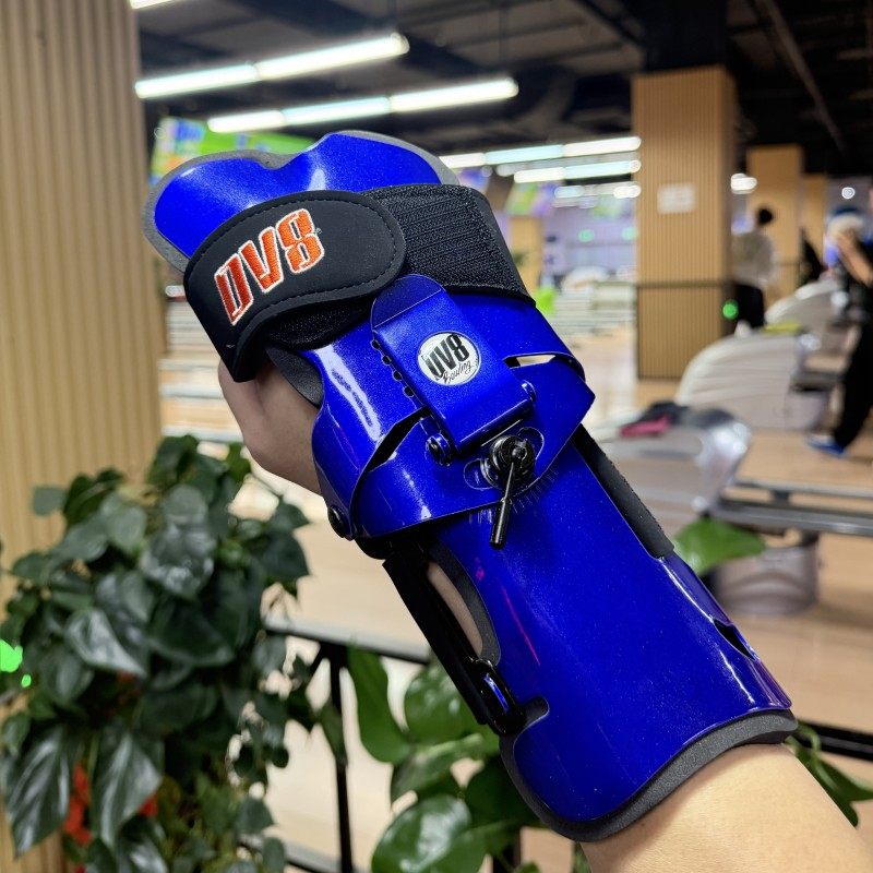 DV8系列保龄球弧线球护腕假手