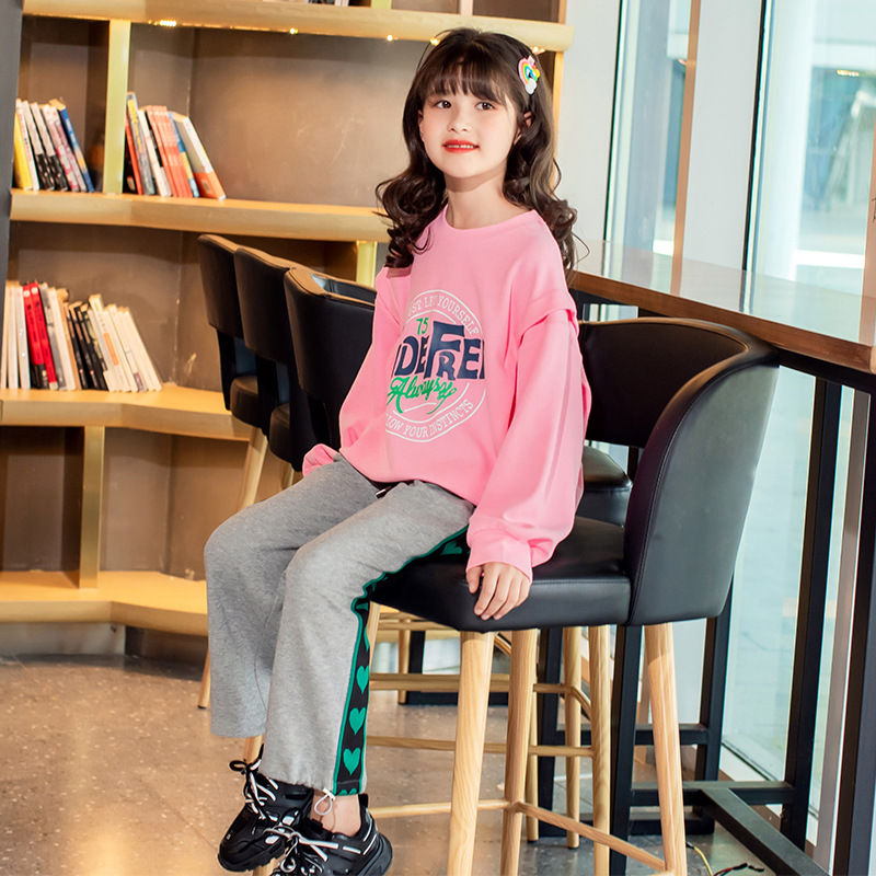girl Autumn leisure time Sweater new pattern Female baby Korean Edition Easy jacket Pullover Little Girl Versatile clothesin the Children/Baby/Family fitted , Sweater/Fleece  category - from Buy2taobao.com to provide professional Taobao agent buy service