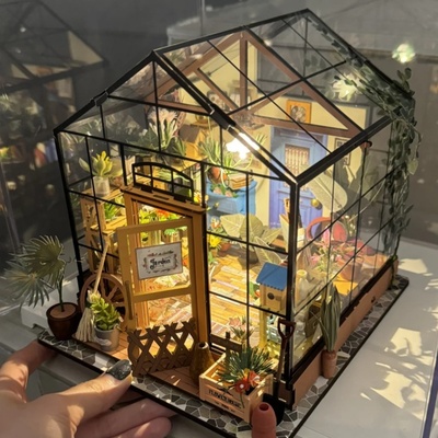 若来凯西花房diy手工小屋