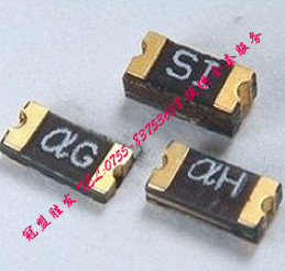 nSMD010 贴片自恢复保险丝 1206 100MA 0.1A 60V