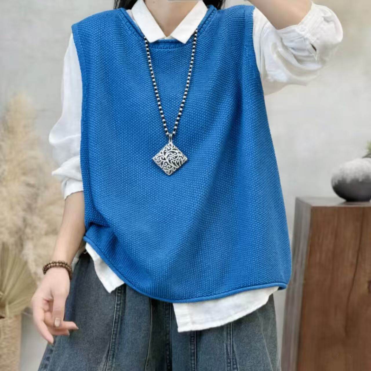 纯色棉线针织马夹背心女2025年宽松显瘦叠穿卷边圆领毛衣马甲坎肩