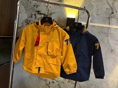 110冲锋衣防风防水休闲