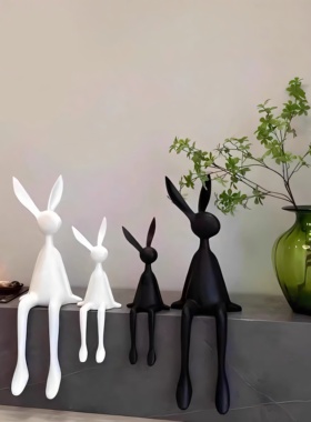 网红创意卡通坐姿长耳兔子摆件客厅电视柜酒店前台桌面玄关装饰品
