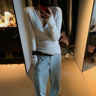 纯色V领毛衣羊毛衫长袖打底衫