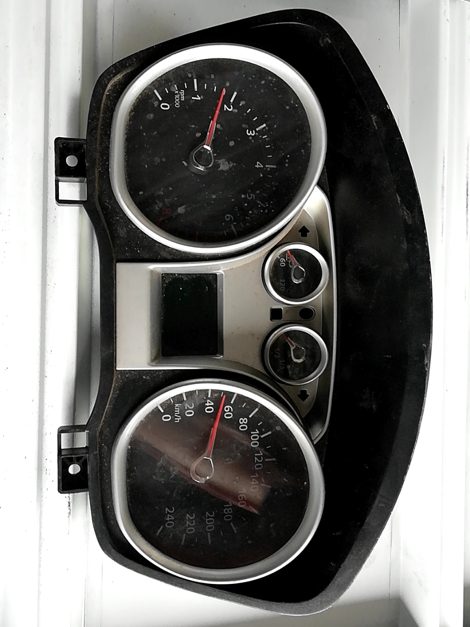 适福特仪表盘9m5t-10849-ed-ef-ee-eb bm5t-10849-nf 5m5t10849ep