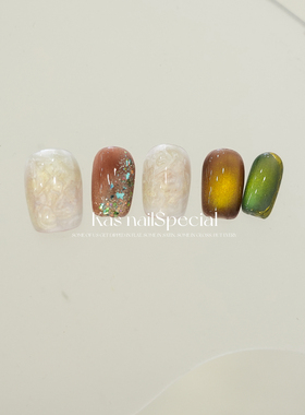 「月光拿铁」纯手工复古风文艺感2025年新款美甲短甲轻奢穿戴甲