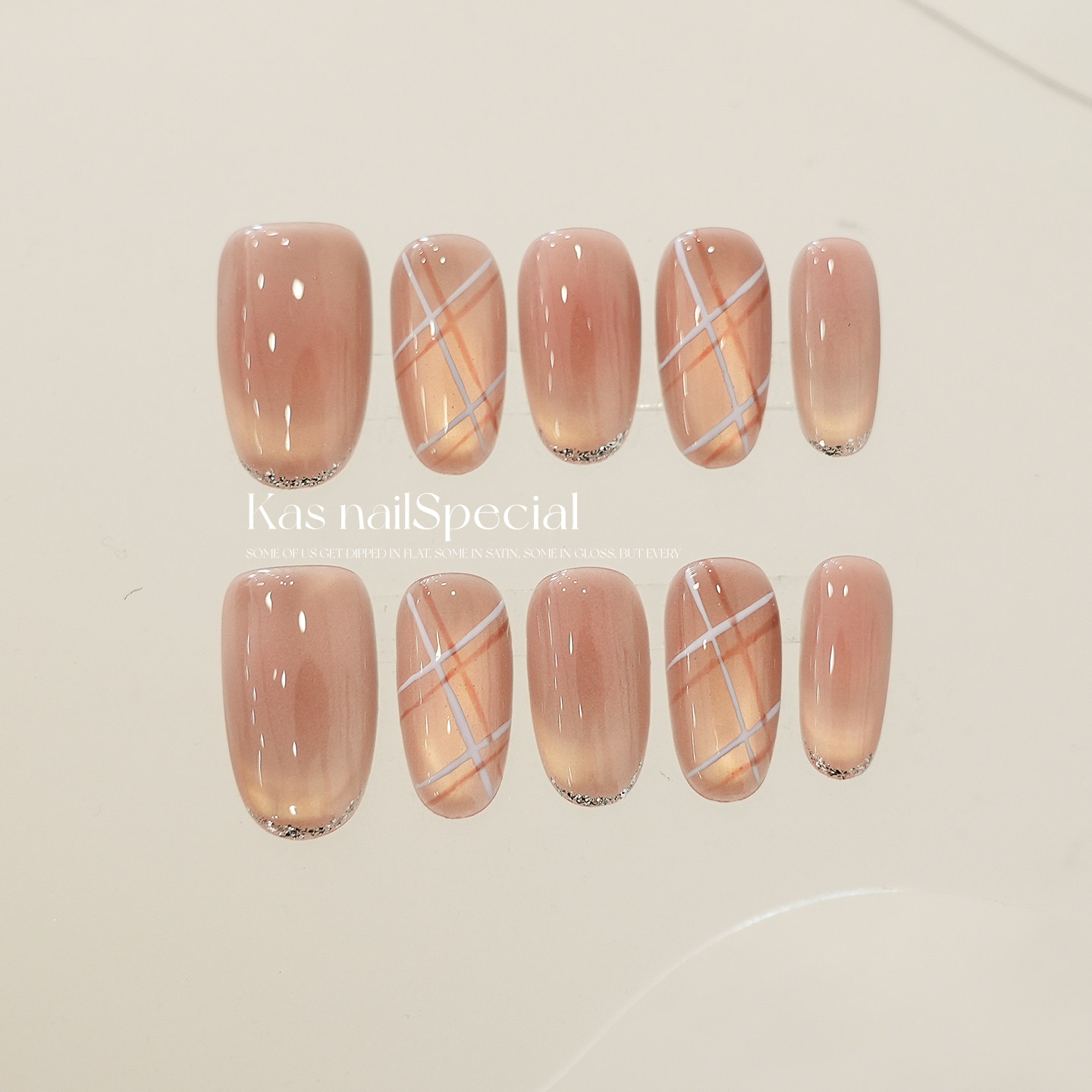 「赫本珍珠」黑色猫眼穿戴甲纯手工小香风高级感2025新款美甲贴片,彩妆/香水/美妆工具,穿戴甲/甲片,淘宝优惠券,粉丝福利购,淘宝优惠卷