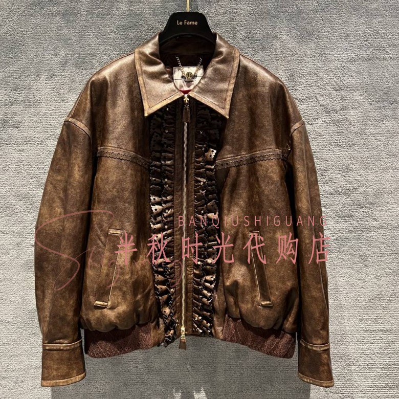 (小魔女)LF25D21SC143原-2895复古PU皮短外套Lfam拉飞*25冬正品