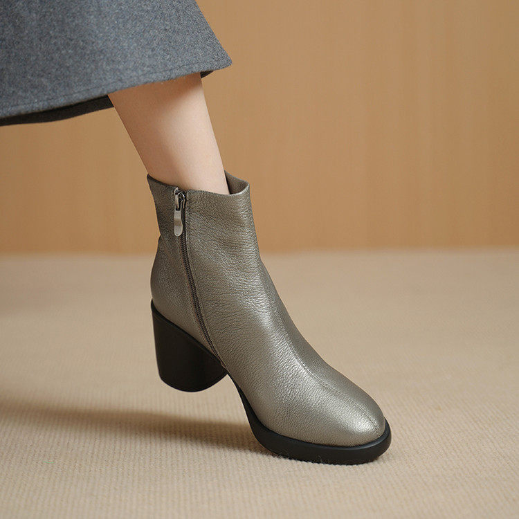 2025秋冬新款真皮粗跟瘦瘦靴秋冬季高跟短靴女圆头厚底马丁靴女鞋