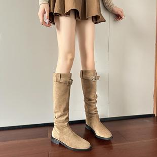 爱秀美骑士靴惊艳