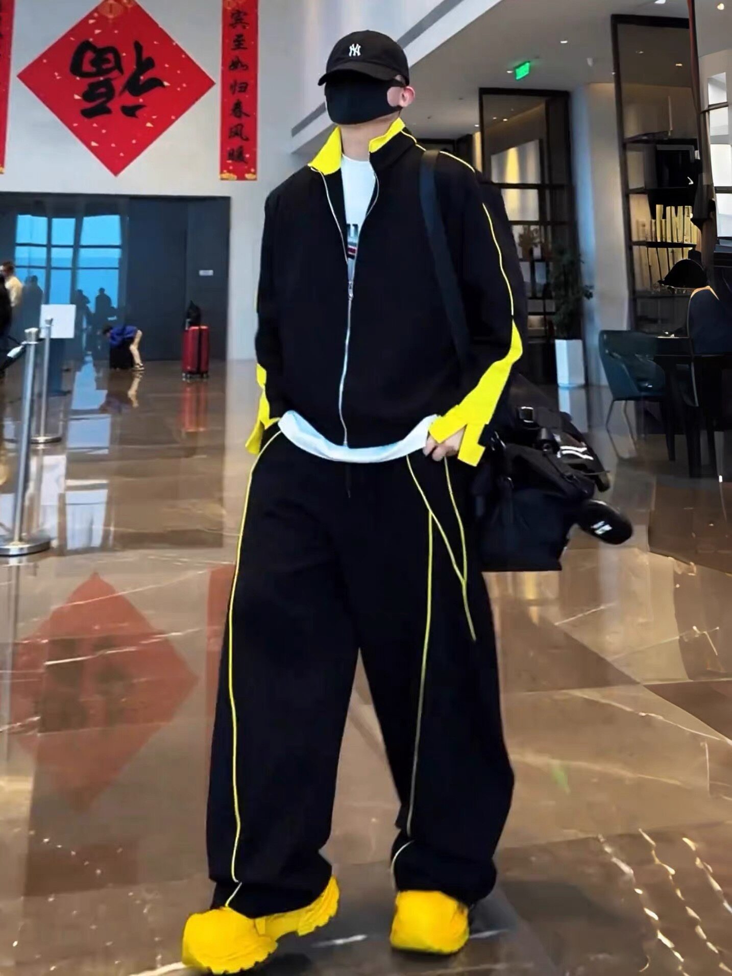 金先生春季时尚休闲运动套装男潮流重磅撞色开衫卫衣卫裤两件套