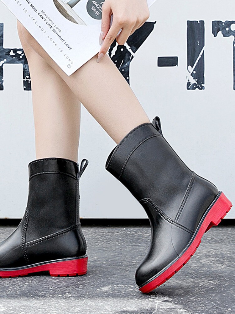 FLEECE RAIN BOOTS WOMENS SHORT AND MEDIUM LENGTH ANTI-SLIP WATERPROOF RAIN BOOTS FASHION OUTDOOR GARDENING KITCHEN WORK RUBBER SHOES PINK WATER BOOTS