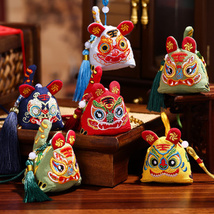 过新年装饰五福临门老虎挂件2026新款马年春节柿柿如意车载挂饰