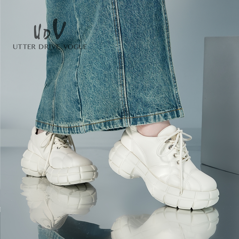 UDV单鞋休闲方头松糕底
