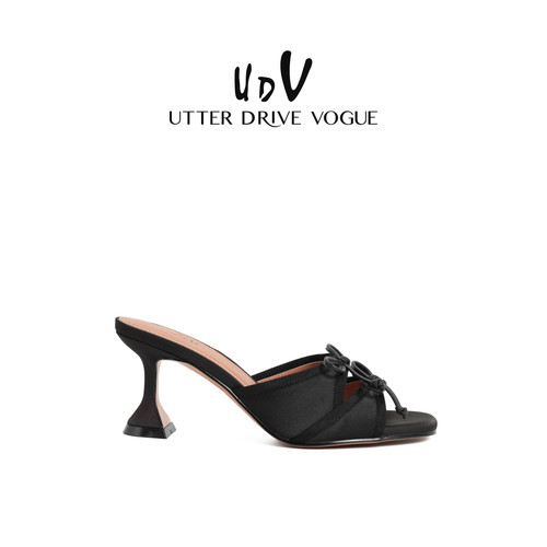 UDV60229时尚百搭一字拖