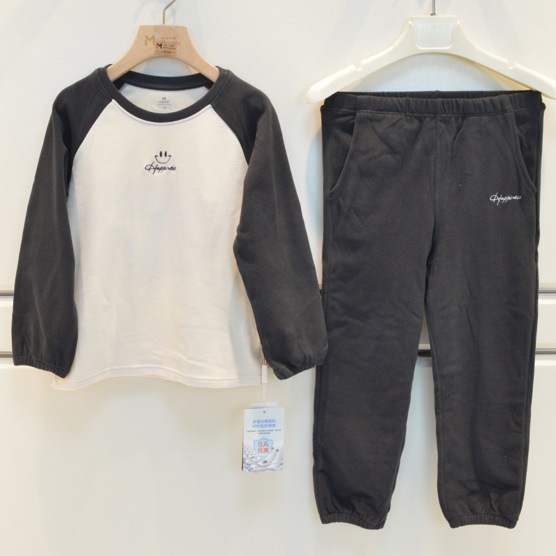 卡通可爱笑脸童装保暖家居服