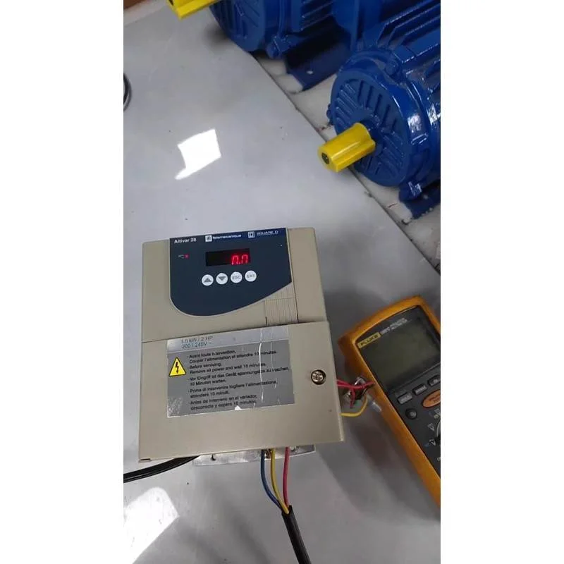 非实价议价议价施耐德变频器1.5KW，ATV28HU29M2，实物拍摄，成非
