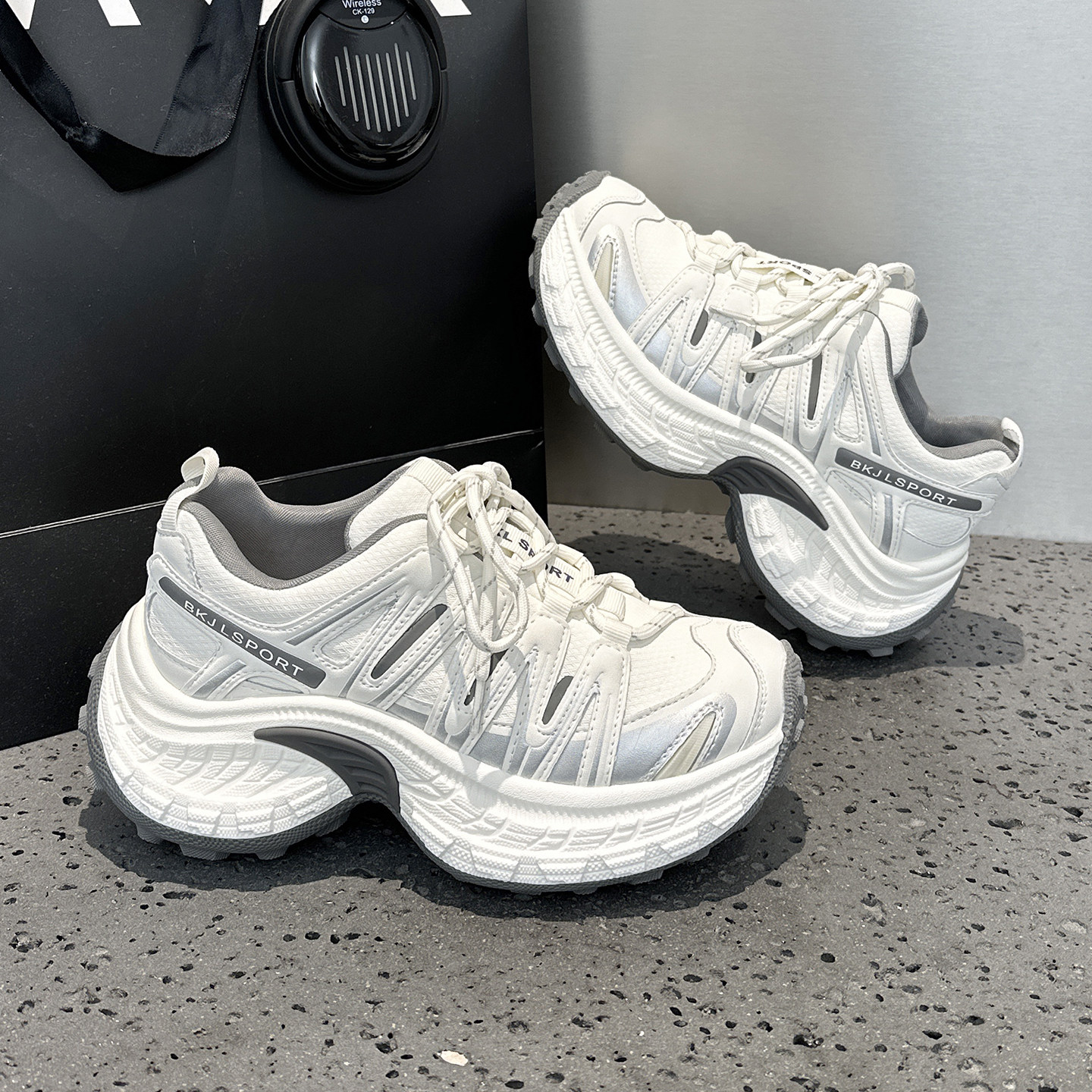 欧货高级感老爹鞋女2026春季新款百搭系带小个子厚底增高运动白鞋,女鞋,时尚休闲鞋,淘宝优惠券,粉丝福利购,淘宝优惠卷