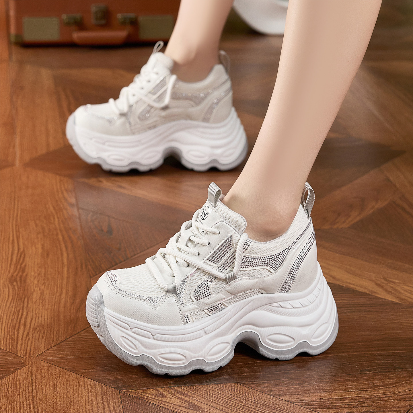 10CM内增高老爹鞋女2026春季新款爆款百搭真皮水钻网面运动休闲鞋,女鞋,时尚休闲鞋,淘宝优惠券,粉丝福利购,淘宝优惠卷