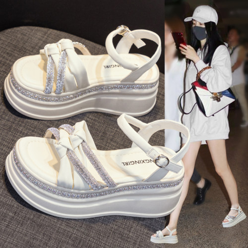 真皮水钻凉鞋2026年夏季新款网红爆款厚底松糕内增高罗马时尚女鞋