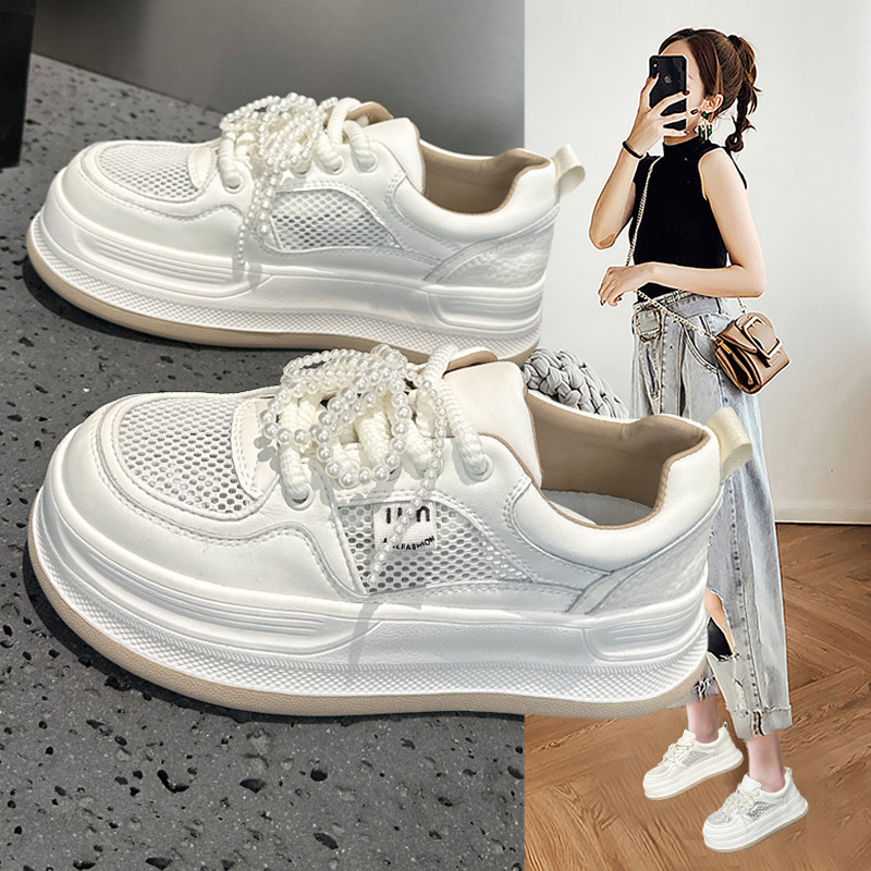 夏季透气网鞋女薄款2026新款百搭超火小白鞋轻便厚底网面休闲板鞋