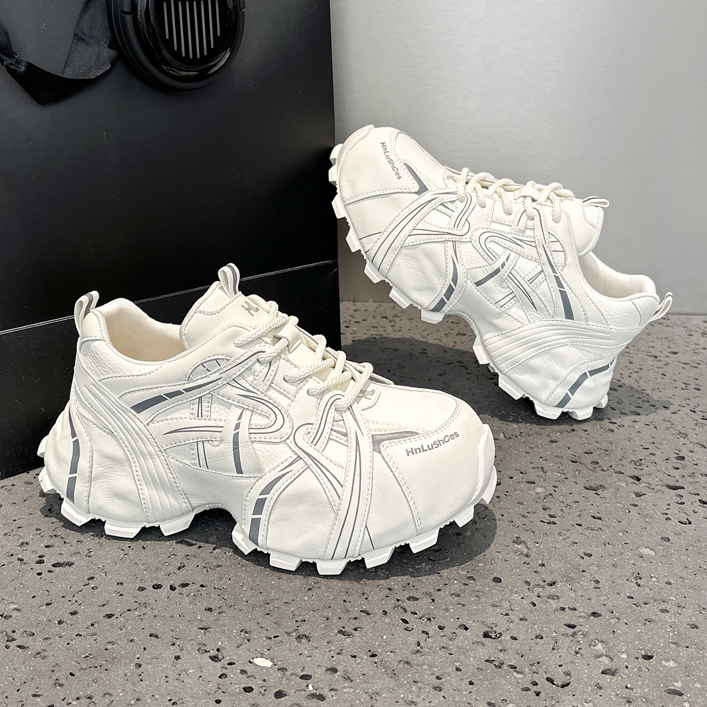 欧洲站厚底增高小白鞋女2026春季新款百搭真皮运动休闲德训老爹鞋,女鞋,时尚休闲鞋,淘宝优惠券,粉丝福利购,淘宝优惠卷