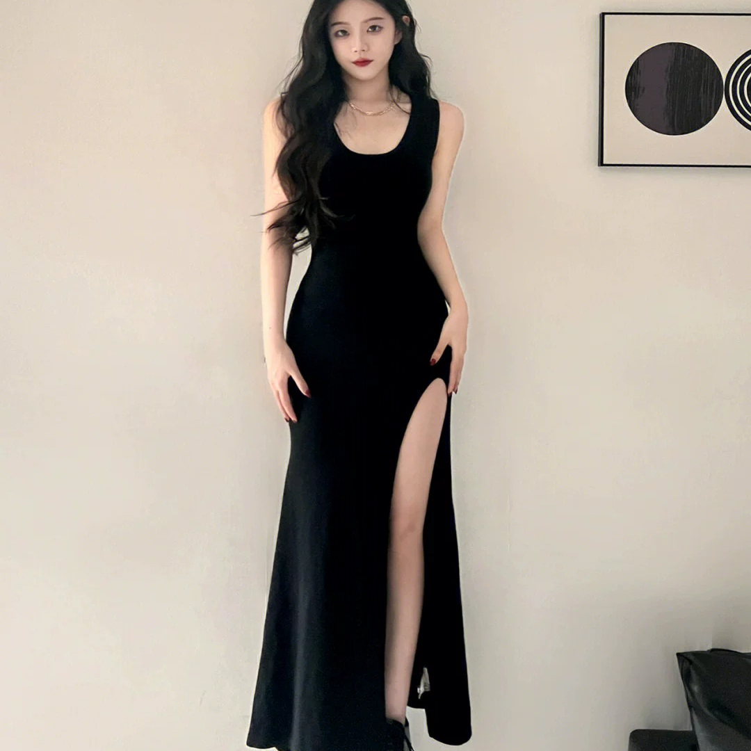 黑色u领法式连衣裙女夏高级感莫代尔大码显瘦背心裙修身吊带长裙