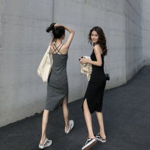 港风复古吊带连衣裙内搭打底小黑裙2021春季 黑色性感开叉裙夏 新款