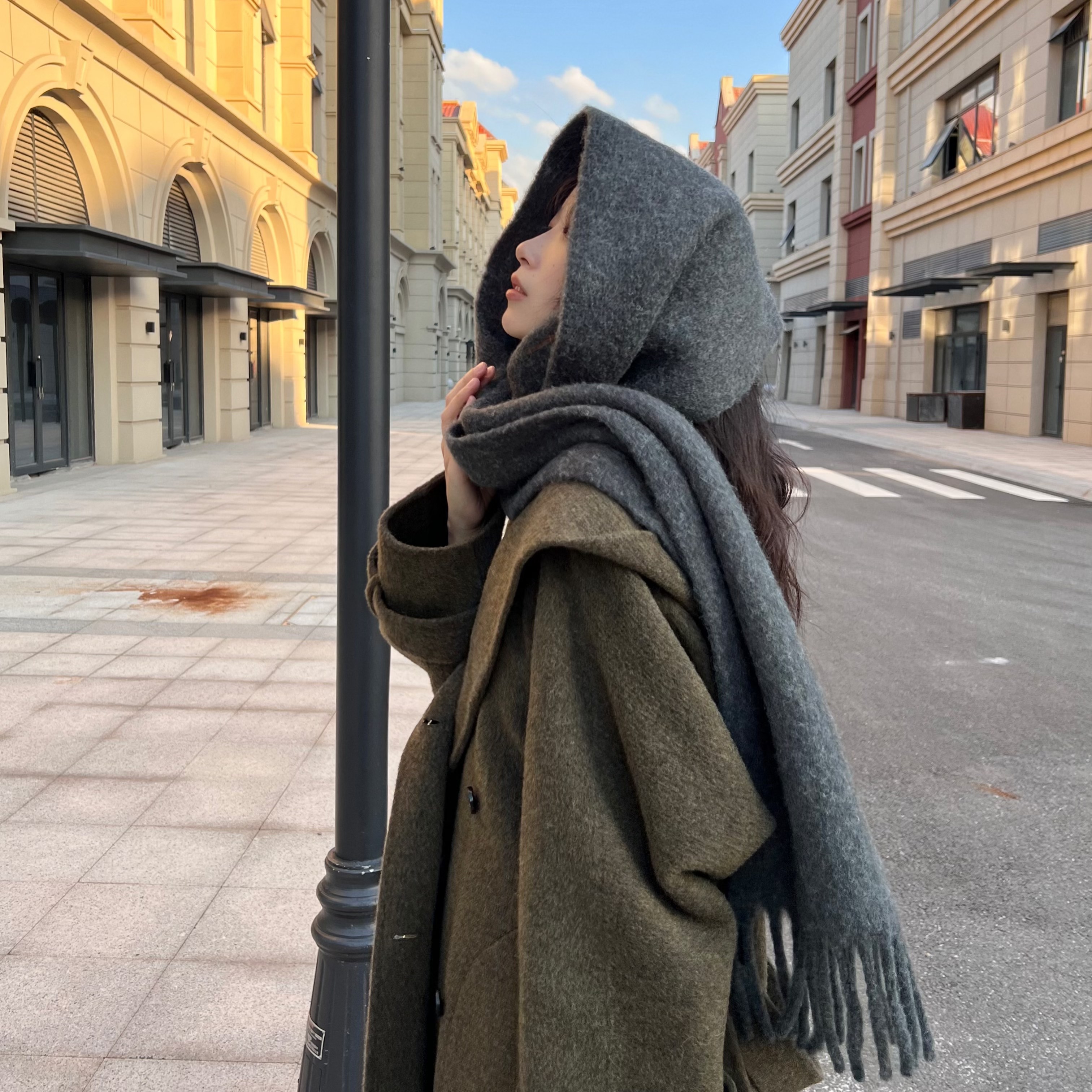 冬男女百搭厚实保暖羊毛流苏围巾