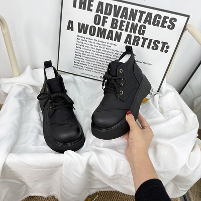 古兹曼松糕厚底系带圆头低帮靴