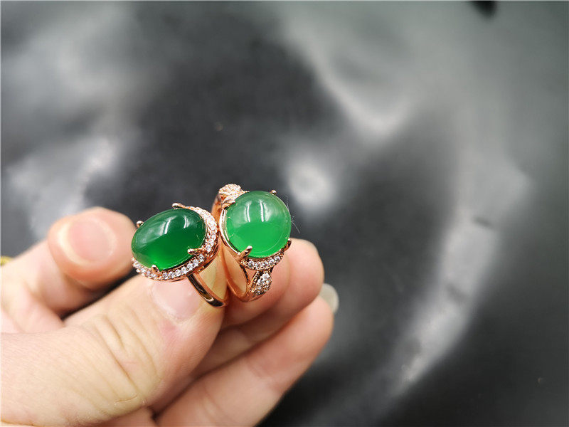 华夏美玉 925彩银镶嵌绿玉髓戒指 女款活扣可伸缩绿色玛瑙指环