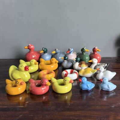 景德镇陶瓷鱼缸水池鱼塘水面漂浮鸭子鸬鹚游泳圈  小桌面摆件