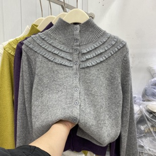 蕾丝花边设计感半高领针织开衫女春秋时尚毛衣外套上衣软糯单排扣