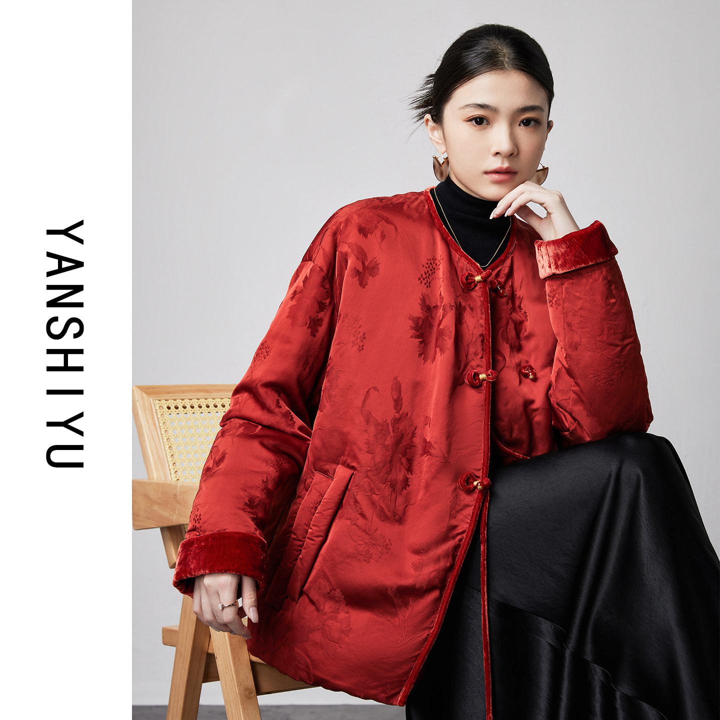 人丝提花刺绣红色外套新中式国风90白鹅绒羽绒服女装高端2025新款